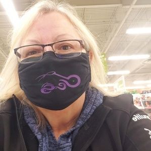 Meet your Posher, Denise